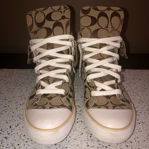 Coach / Converse Sneakers Shoes Brown Size 6. In excellent condition.